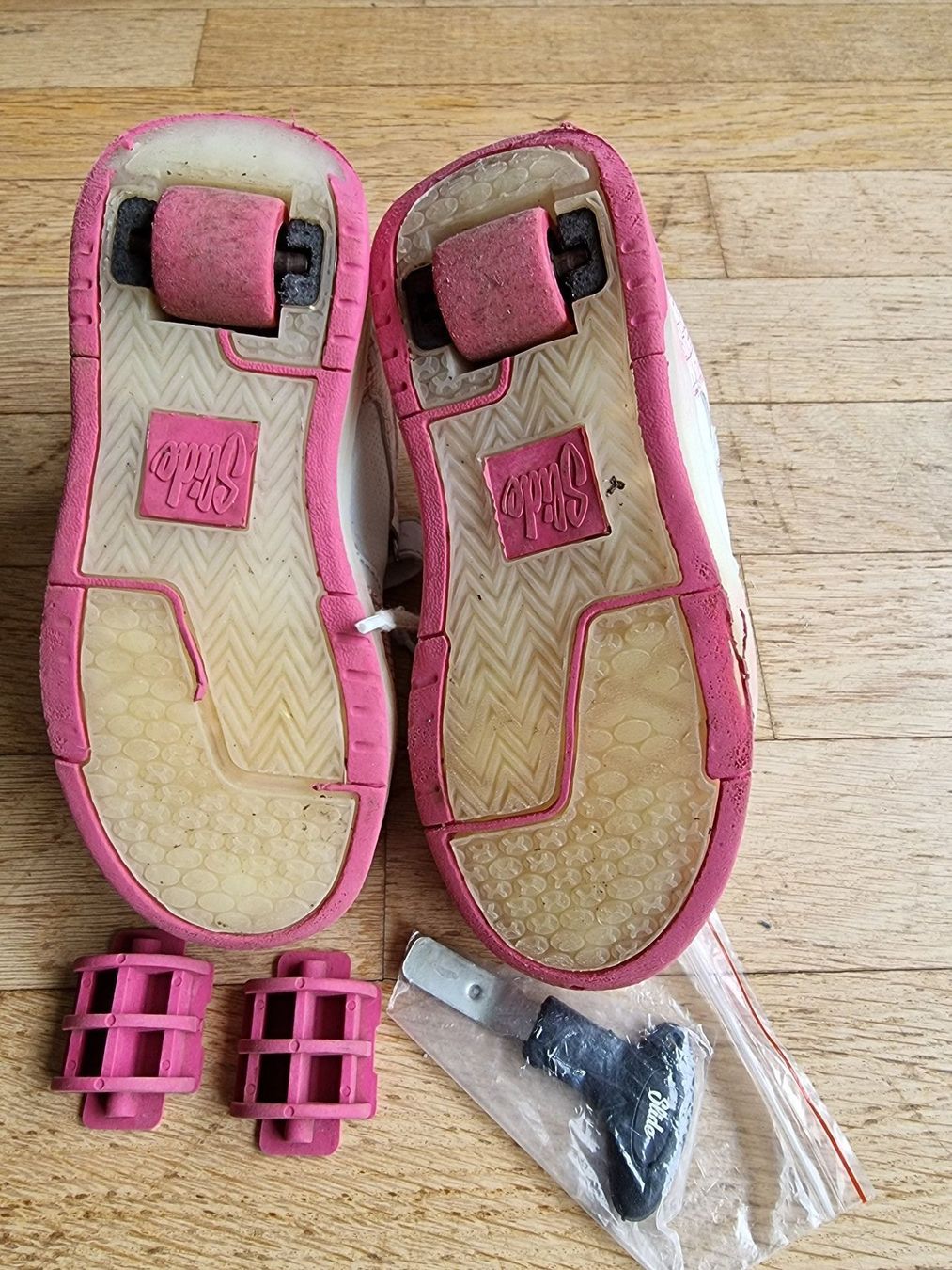Scarpe per ragazzi: Rollershoes Slide weiss/rosa Gr. 32 – Usato da Buchrain venduto da Xaro01 3