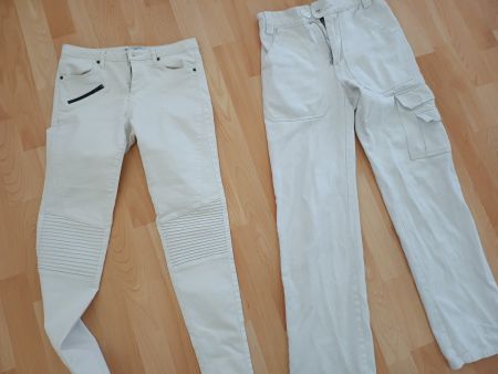 Drei weisse Hosen S XS