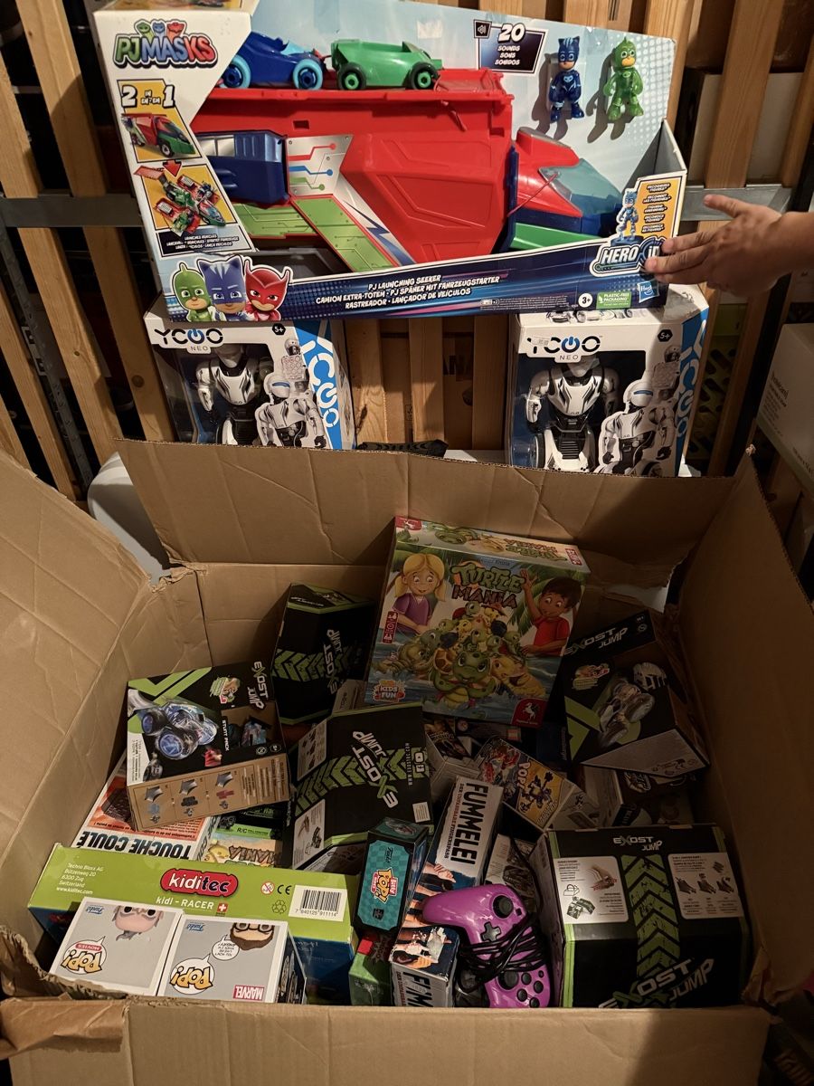 Spielzeuge: Spielzeug diverse Marken neue Ware – Neu und originalverpackt aus Langenthal von conenz