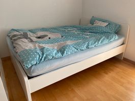 Ikea Bett 140cm (Ohne Matratze)