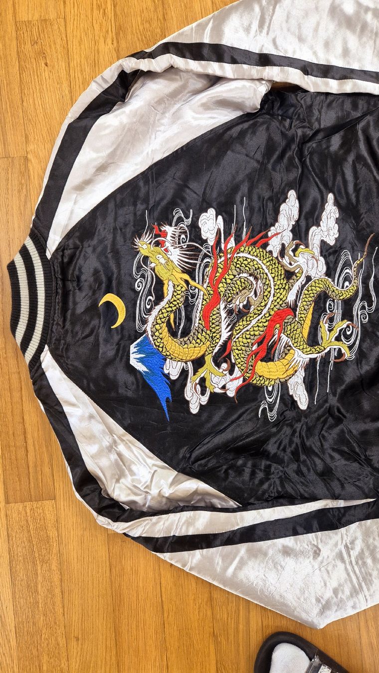 Jacken: japanese sukajan jacket – Gebraucht aus Sarnen von Fashionstuff 4