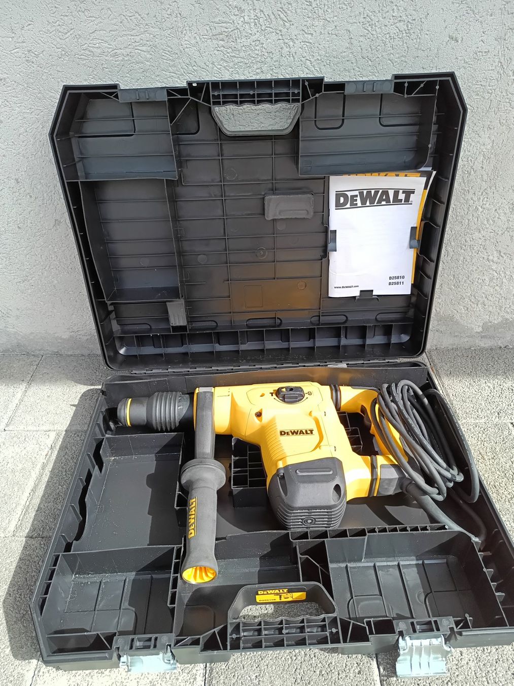 Tutti gli attrezzi: Dewalt 25810 SDS-Max – Usato da Safenwil venduto da Beyeler_HB 2