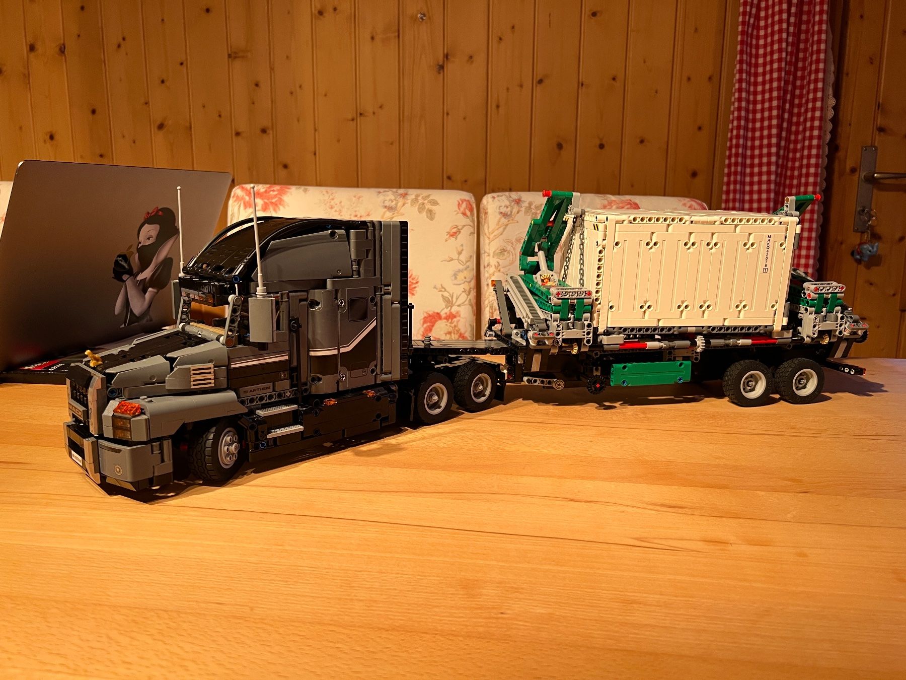Lego Spielzeuge: LEGO LKW 42078 – Gebraucht aus Diemtigen von Mpsj4 2
