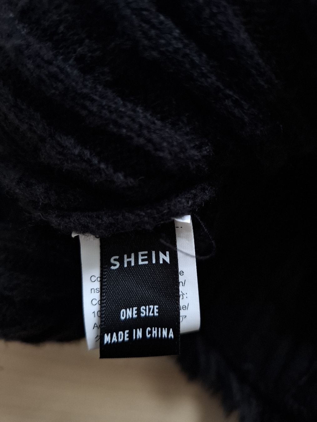 Shein Giacche: flauschiger Poncho – Nuovo e nell'imballaggio originale da Neuenhof venduto da summer_25 3