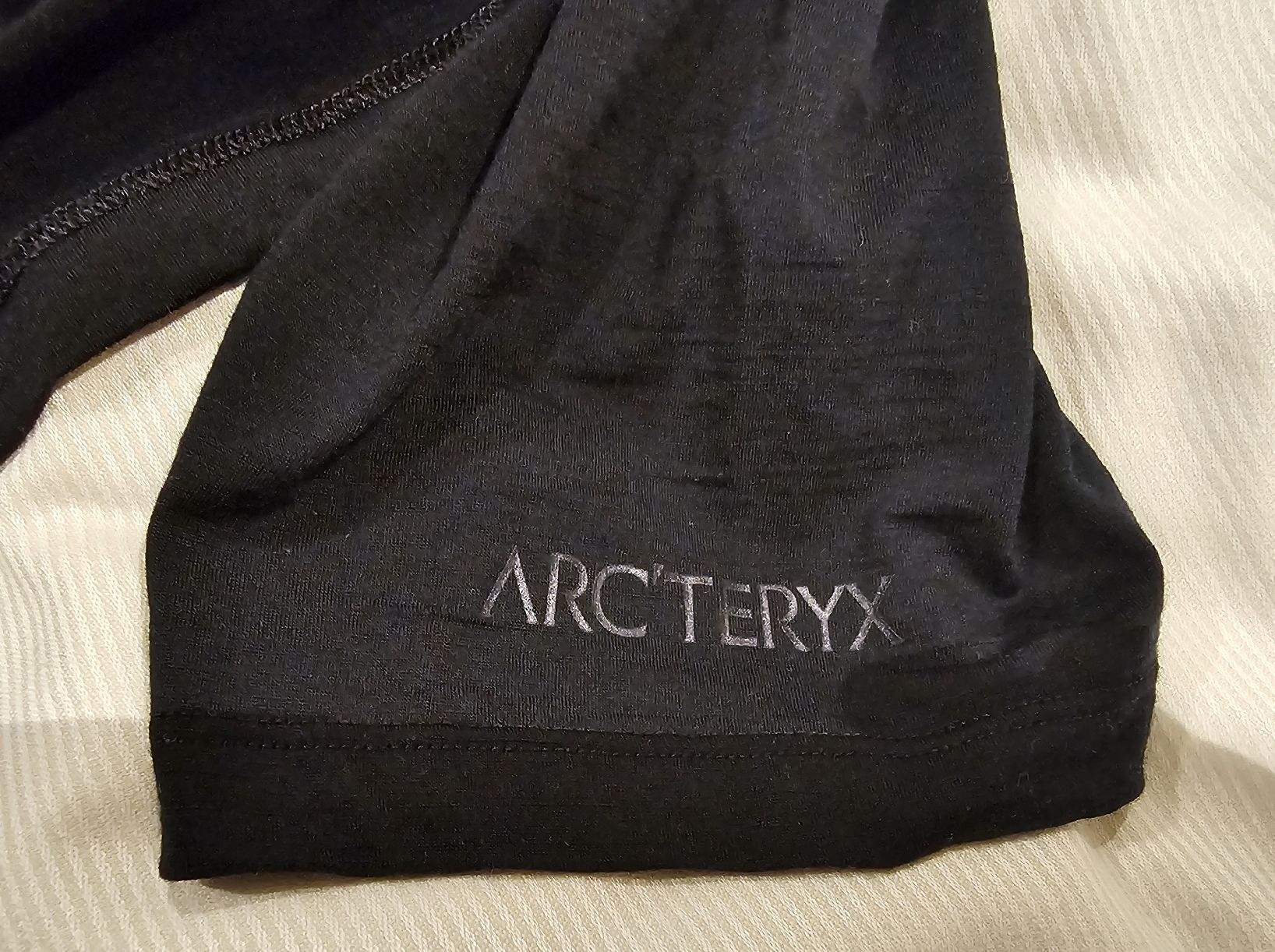 Arcteryx T-shirts: Arcteryx Lonia Merino – D'occasion à Rickenbach LU par Totoro14 4