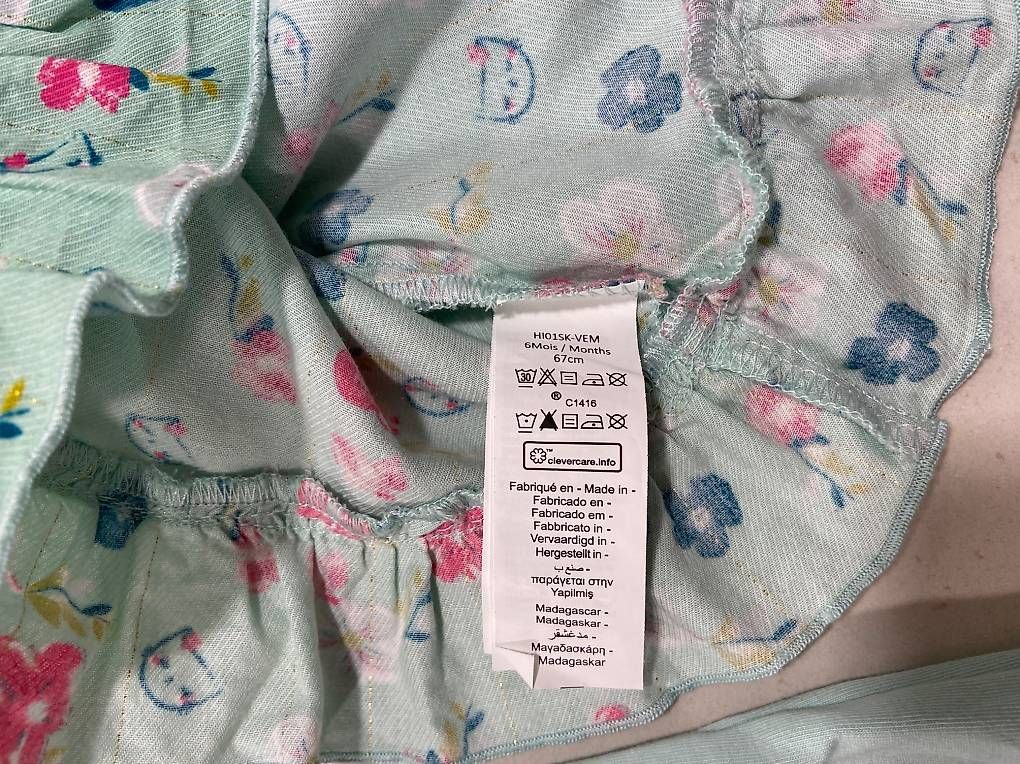 Kleiderpakete & -sets: Body und Kleidchen 6 Monate NEU – Gebraucht aus Felsberg von Riggel 3