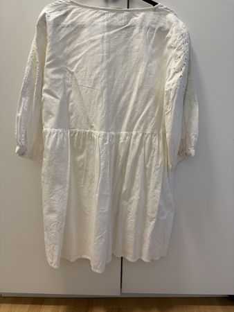 Zara Kleid