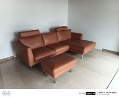 Hochwertiges SADDLER Ledersofa mit Chaiselongue und Hocker