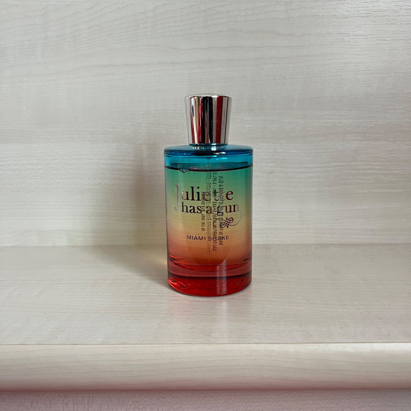 Profumi & Eau de Toilette: Miami Shake, Juliette Has A Gun, 100ml Eau De Parfum – Usato da Fribourg venduto da ariesto 1