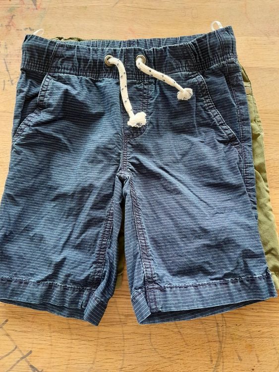 C&A Pantalons: Kinder Shorts Gr. 104 – D'occasion à Worb par Osterthal 1