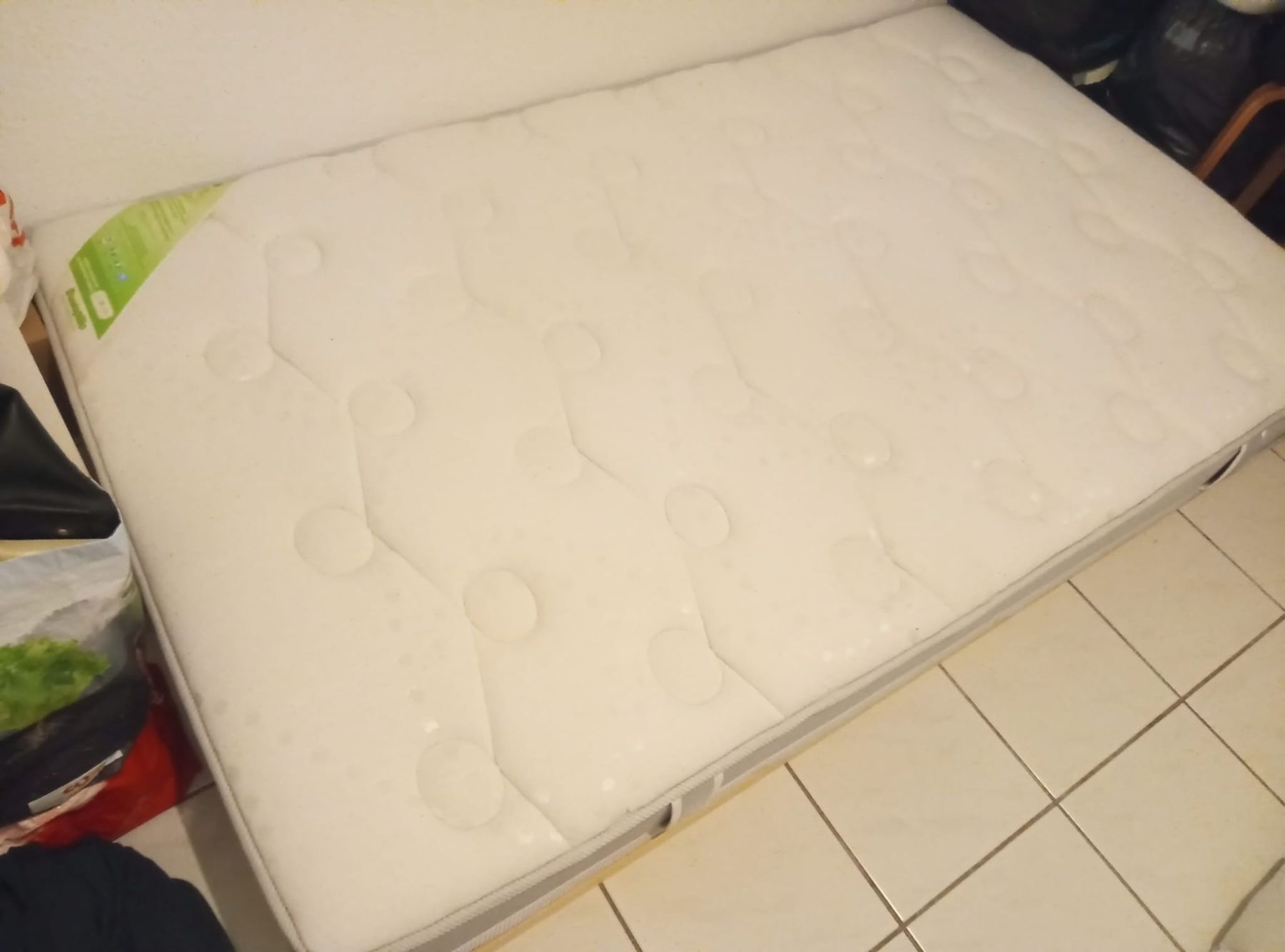 Matelas: DUNLOPILLO Matelas 120x200cm – D'occasion à Bienne par Daniel_Schader 2