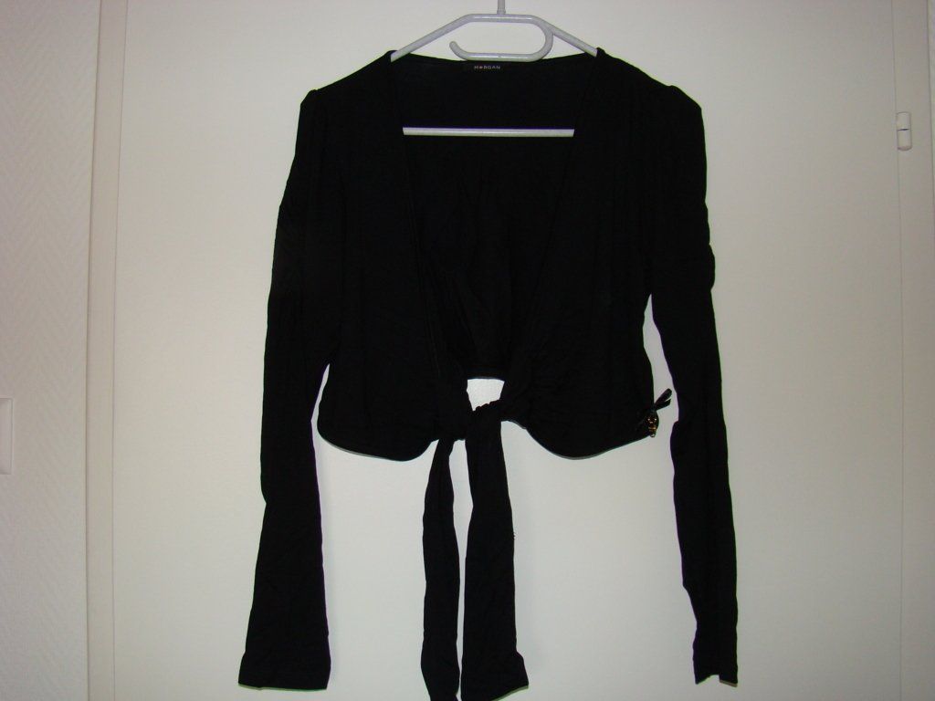 Morgan Bolero: Morgan, Boléro noir – Nuovo e nell'imballaggio originale da Lussery-Villars venduto da pousinete02 4