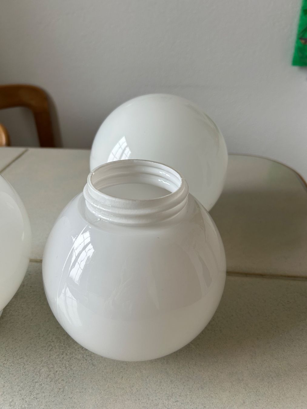 Lampadari & plafoniere: Milchglaskugeln 1960er Jahre – Usato da Wädenswil venduto da Nanny08 1