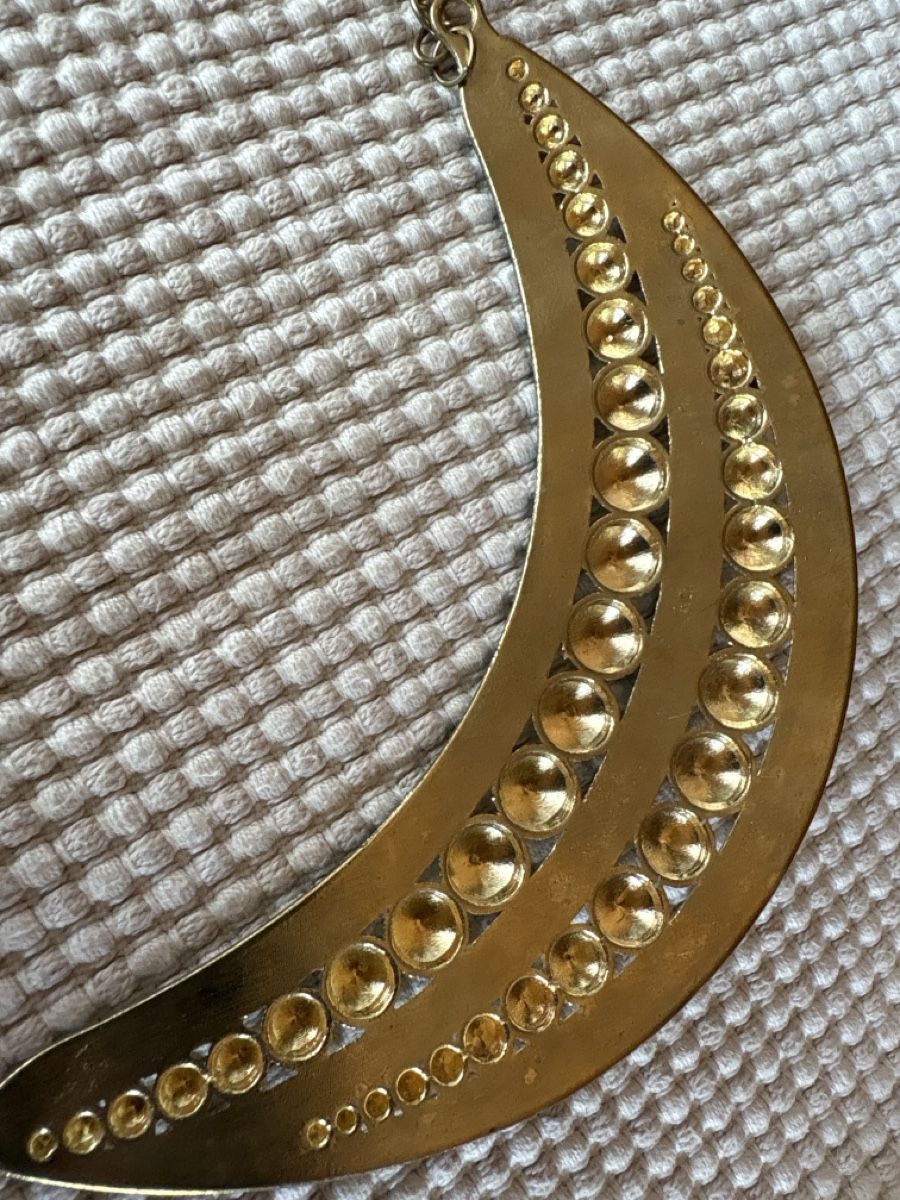 Colliers: Modeschmuck Kette mit Nieten – D'occasion à Rümlang par resale35 2