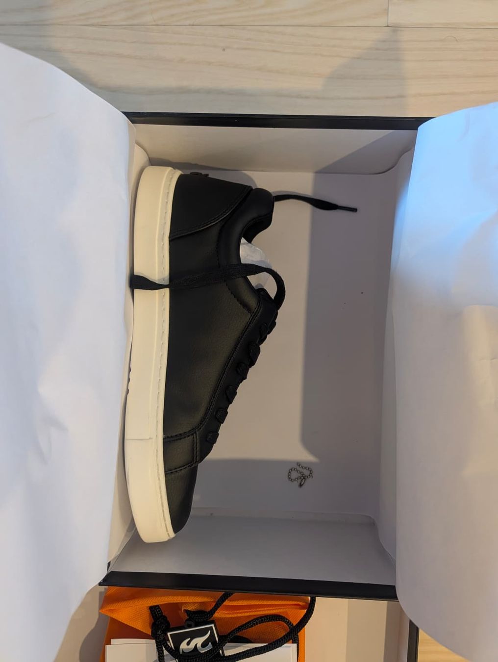 Scarpe da uomo: Fuego Low Top Sneaker - Tanzschuhe - US 8 – Usato da Winterthur venduto da Vancore90 8