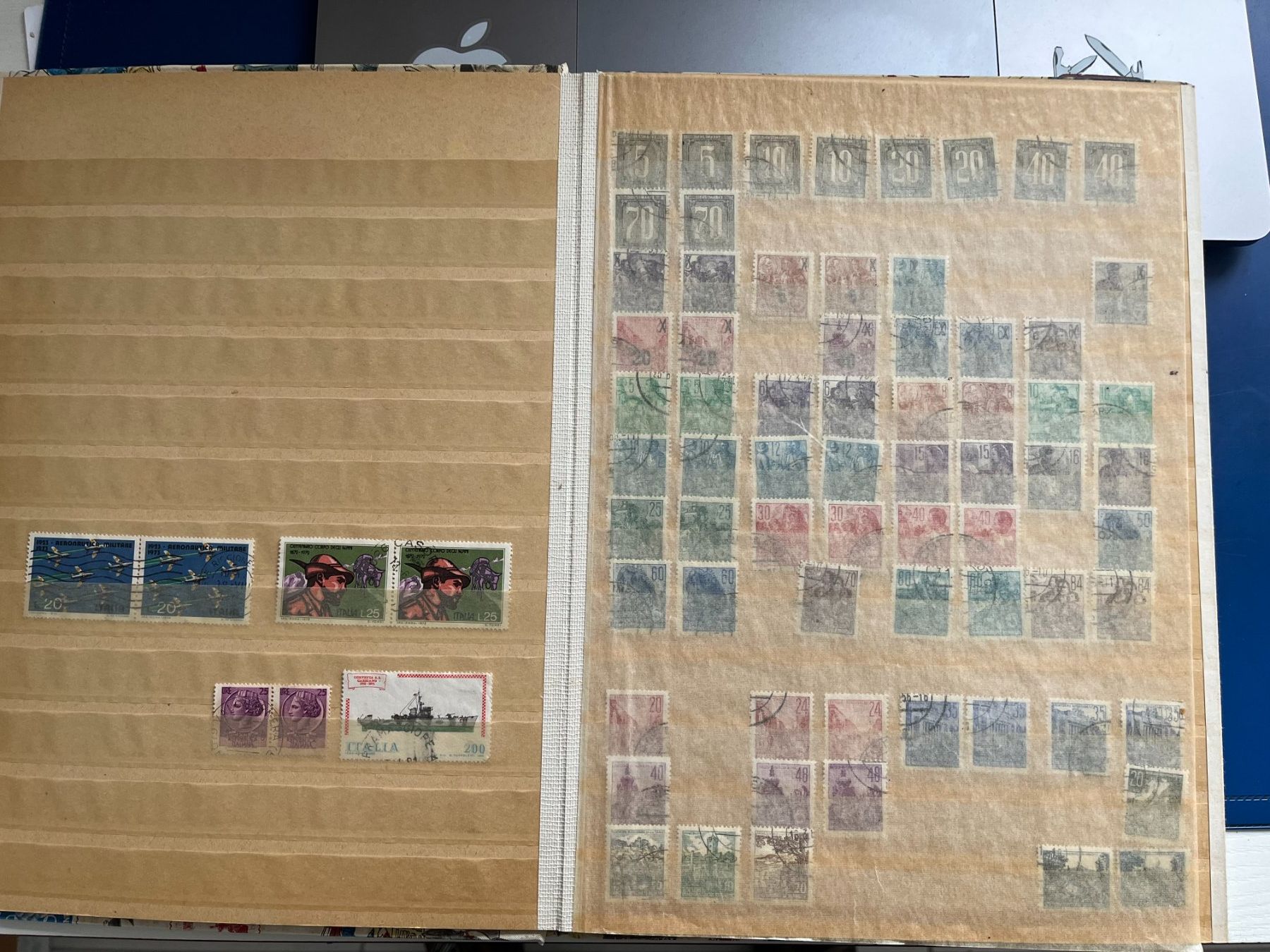 Tous les timbres: Briefmarkenalbum Ausland – D'occasion à Dintikon par Redgar58 2