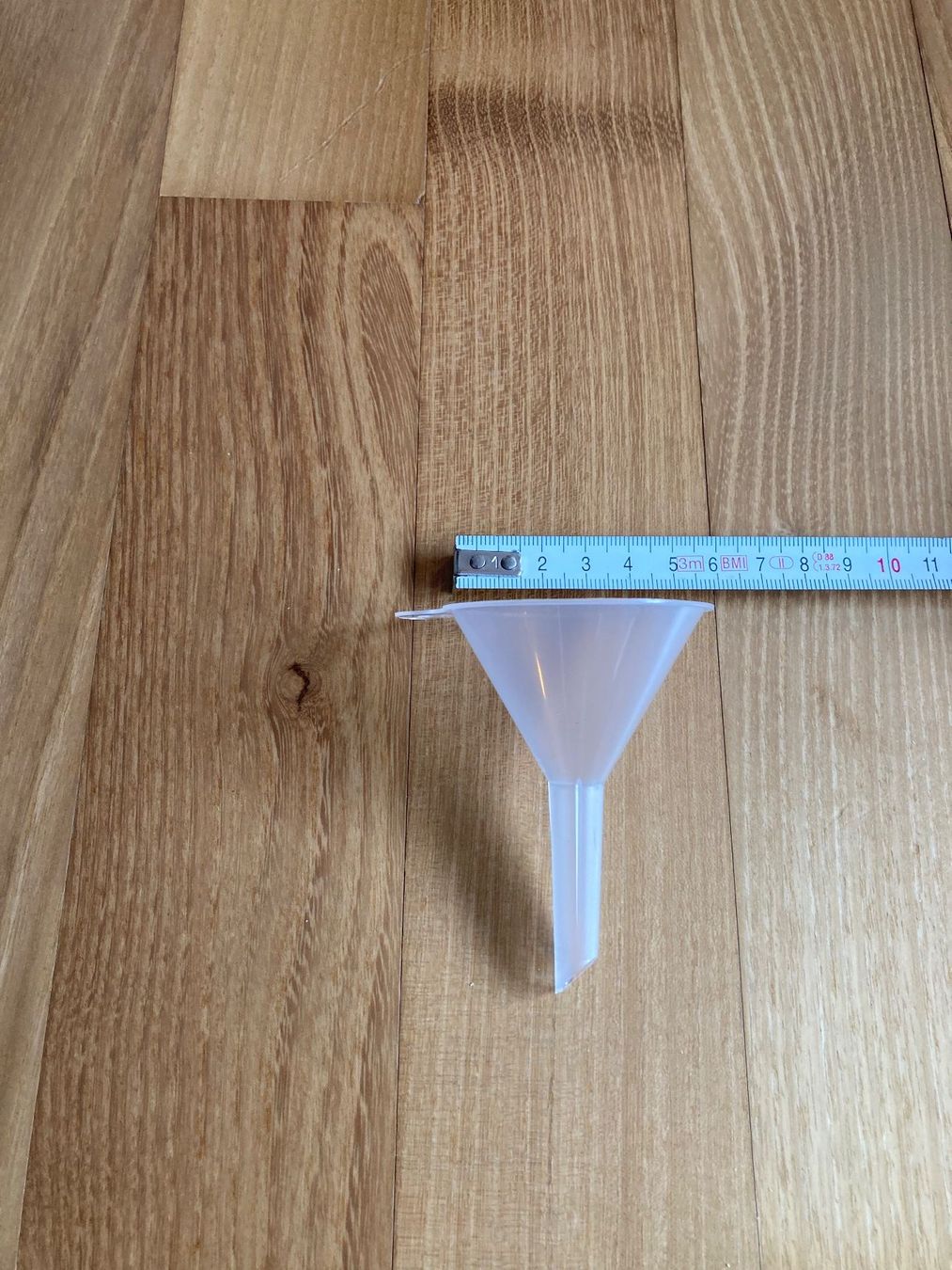 Sonstige antike Technik & Geräte: Praktischer Trichter , Ausguss Durchmesser 8mm - NEU ! – Neu und originalverpackt aus Chur von Hermes421 2