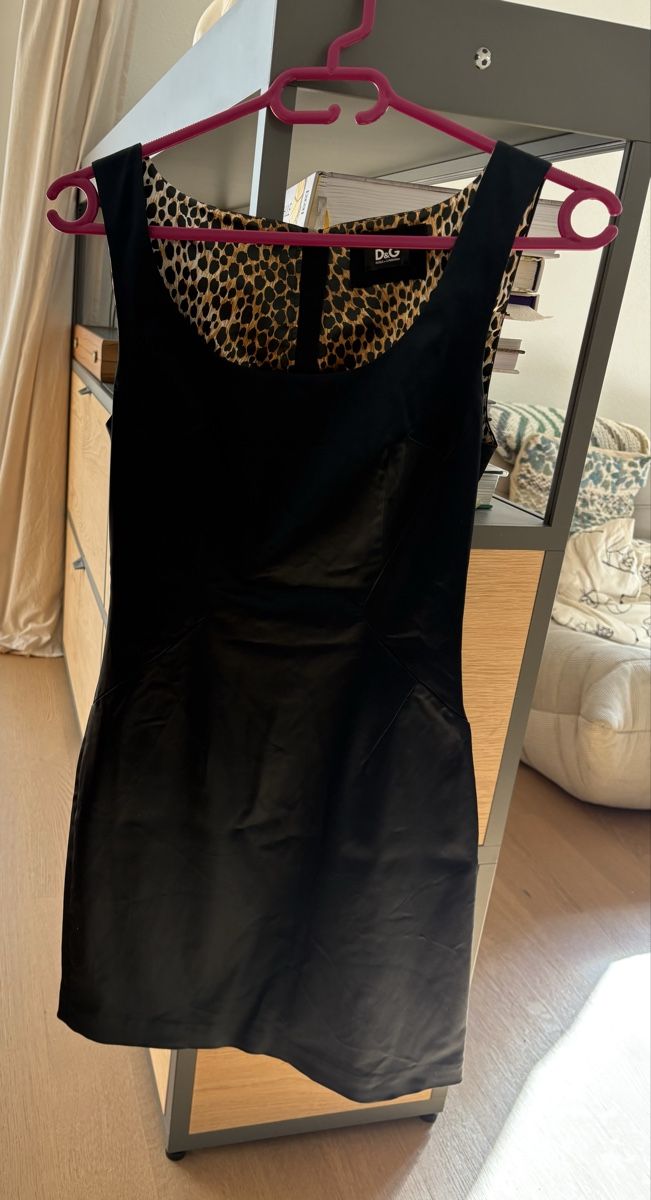 Dolce & Gabbana Vestiti: Dolce Gabbana Seidenkleid – Usato da Zürich venduto da Ahranna 1