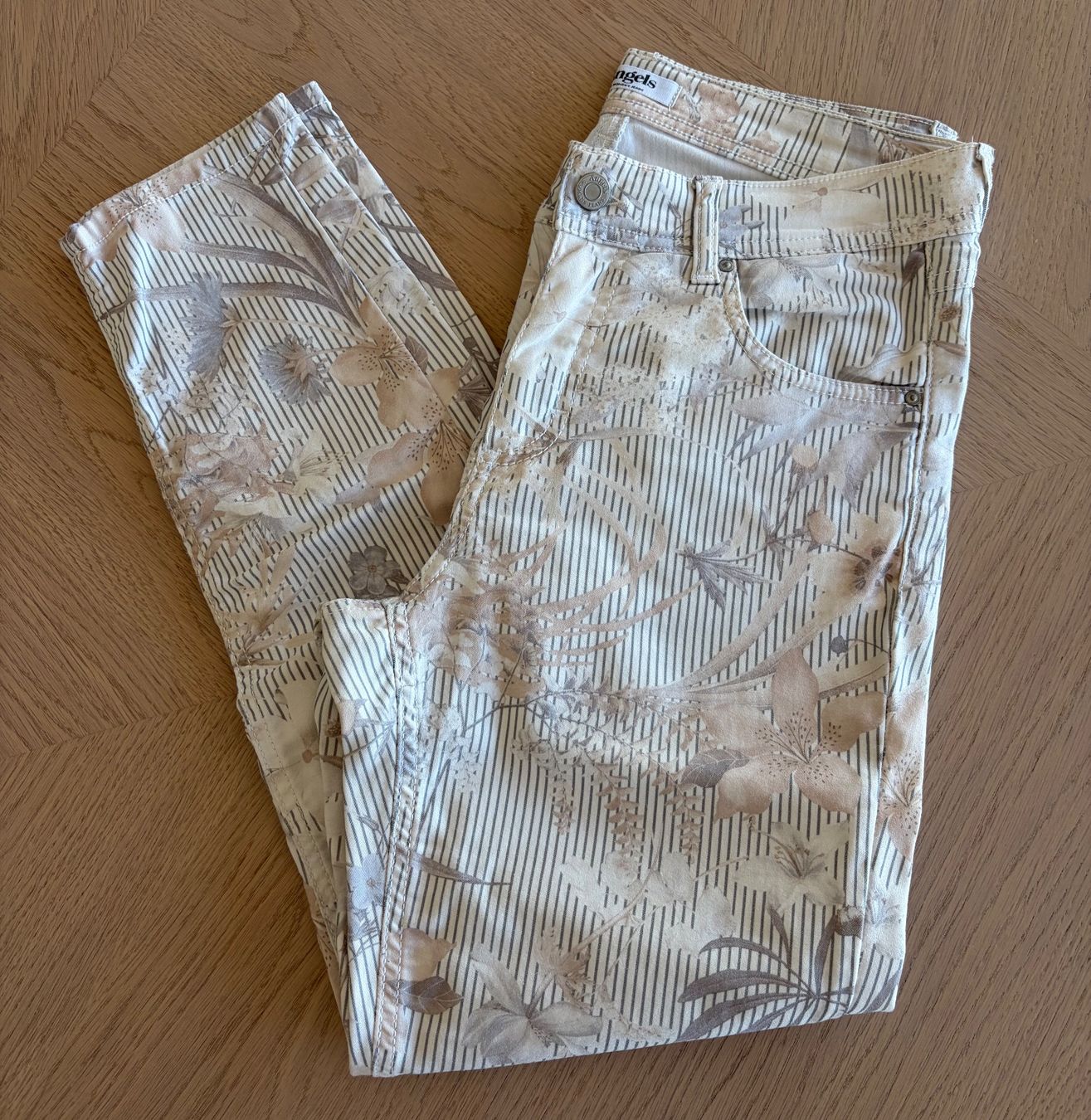 Angels Pantaloni: ANGELS Ornella Hose Gr.36 NP139,- – Nuovo (secondo la descrizione) da Degersheim venduto da Starkigel