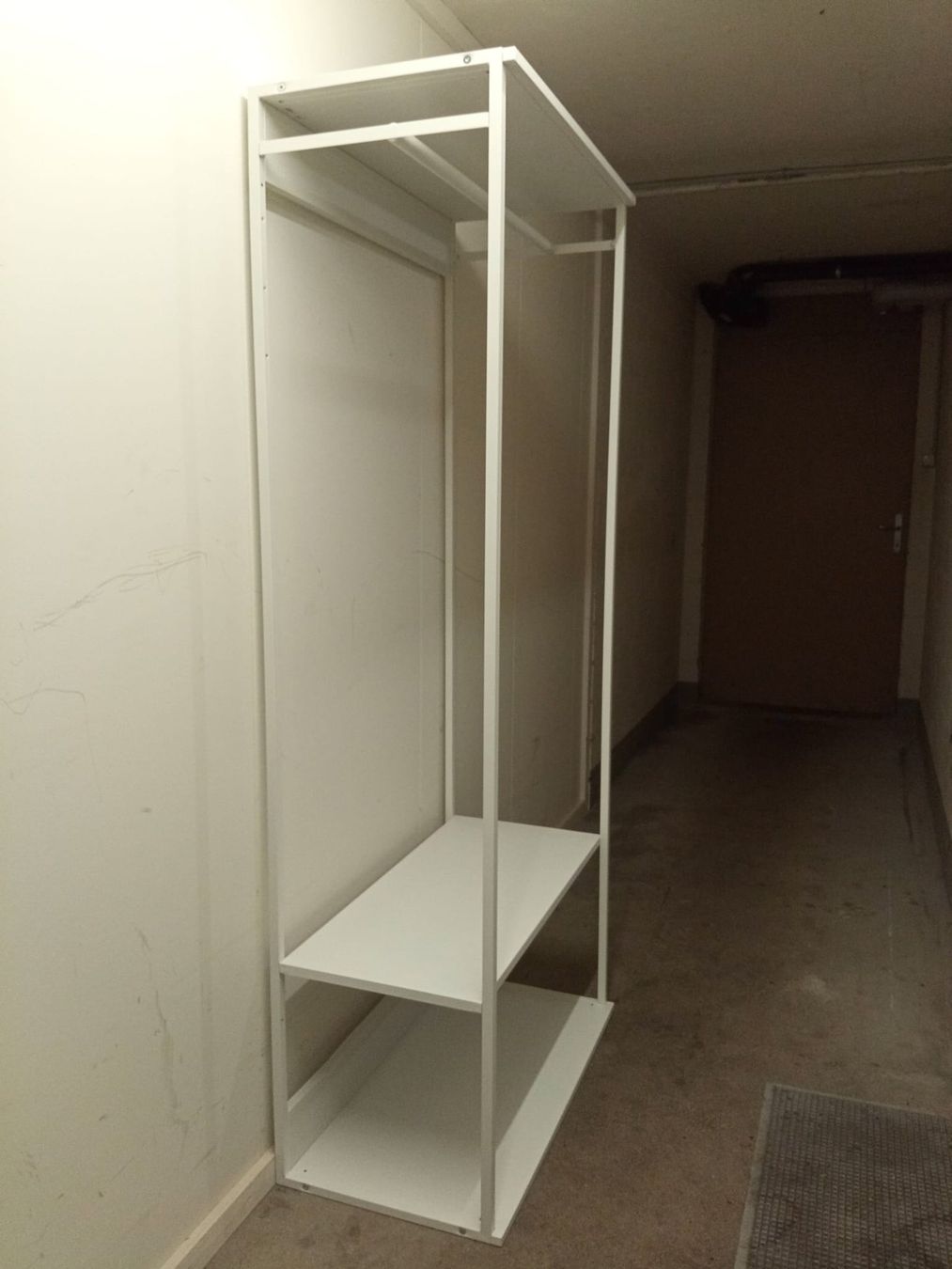 Ikea Garderobe: Garderobe weiss – Gebraucht aus Fribourg von ffr_ytd2 1