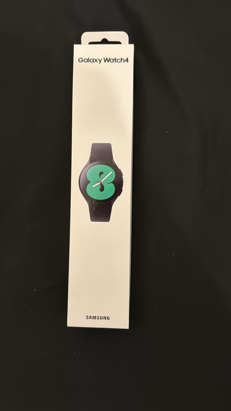 Samsung Smartwatch: Samsung galaxy watch 4 – Usato da Uster venduto da Rafael_A