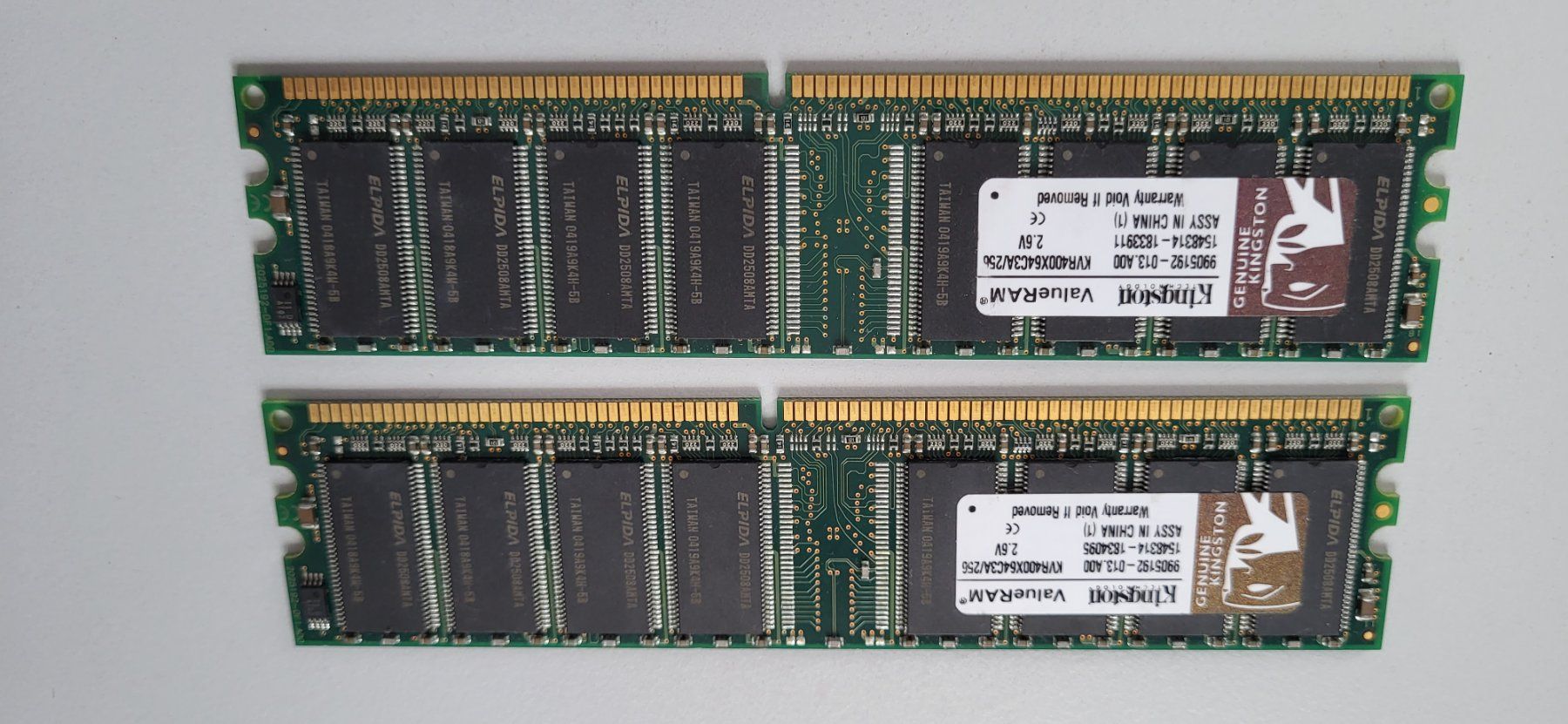 Kingston Memory / RAM: RAM DDR400 KVR400X64C3A/256  2x256Mb – Gebraucht aus Düdingen von boascompras