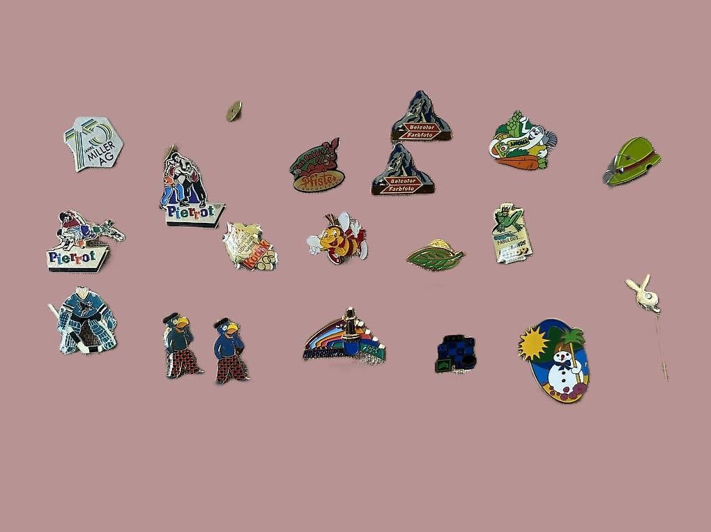 Plaketten & Abzeichen: Pins / Anstecknadeln – Gebraucht aus Matzingen von roli_14gr
