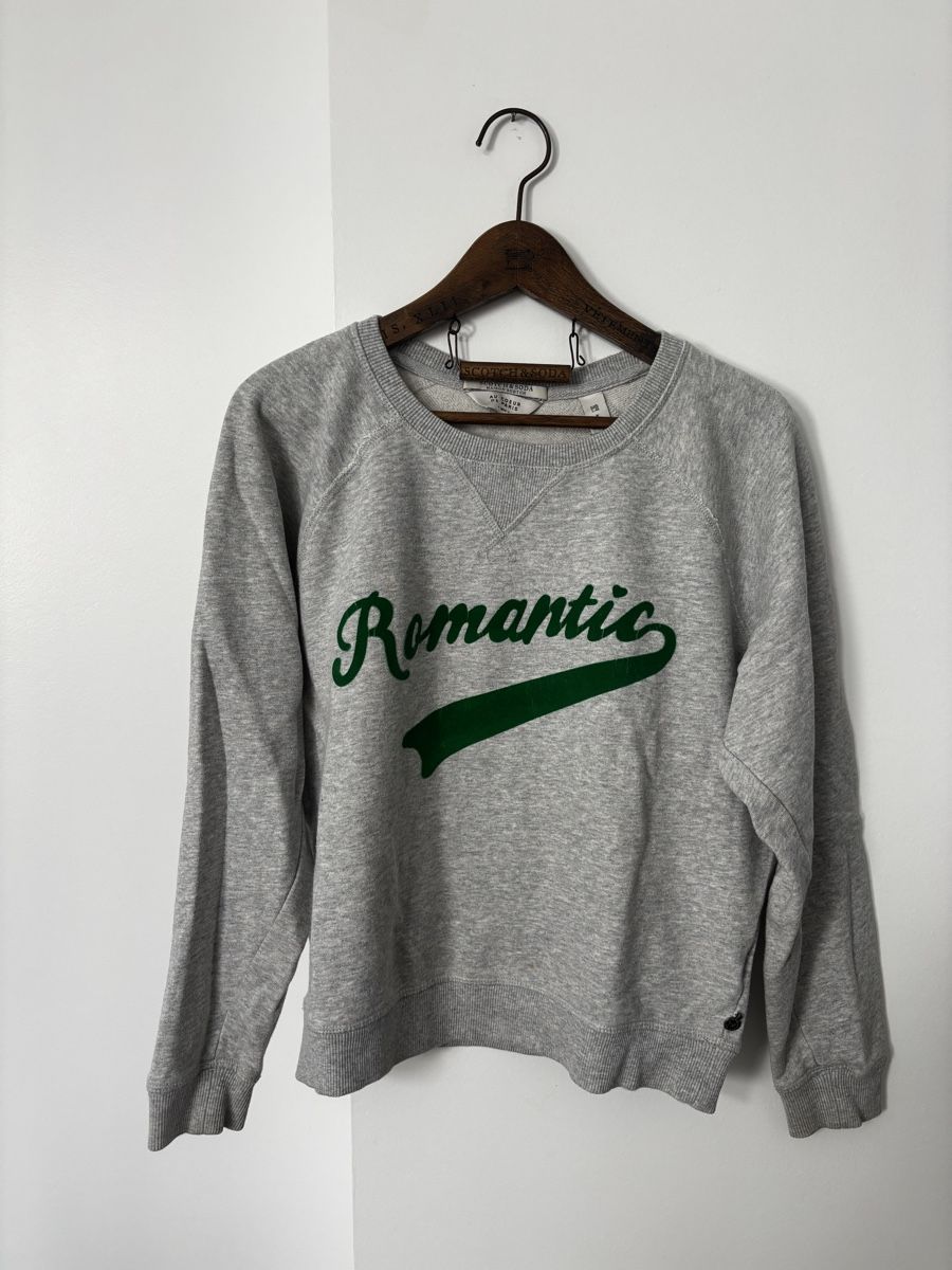 Maison Scotch Maglioni & Felpe: Pullover Scotch & Soda grau mit Schriftzug Grösse S – Nuovo (secondo la descrizione) da Stäfa venduto da InesBo