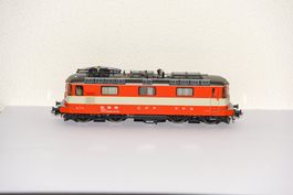 Roco 7510002 - SBB Re 4/4 II 11108 "Swiss Express" DCC/Sound