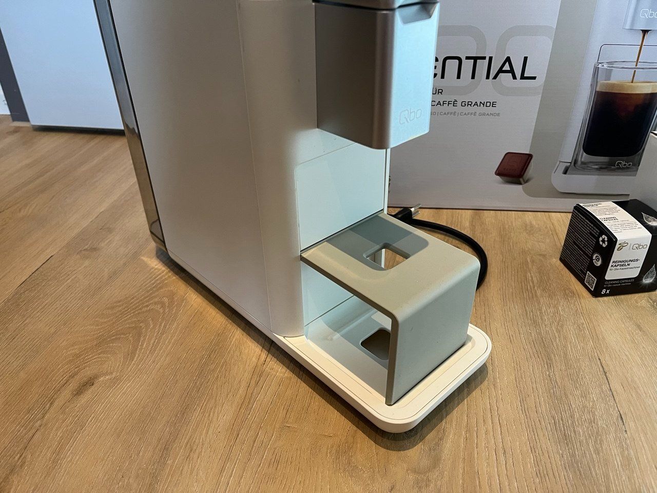 Tchibo Macchine per caffè & Macchine per espresso: Kaffeemaschine Tchibo "Qbo Essential-bright sand" – Usato da St. Gallen venduto da ger_8vsx 3