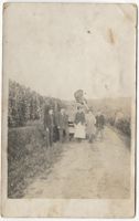 Landwirtschaft/Weinbau/Vendages 1910 mit Traubenfass VD/NE?
