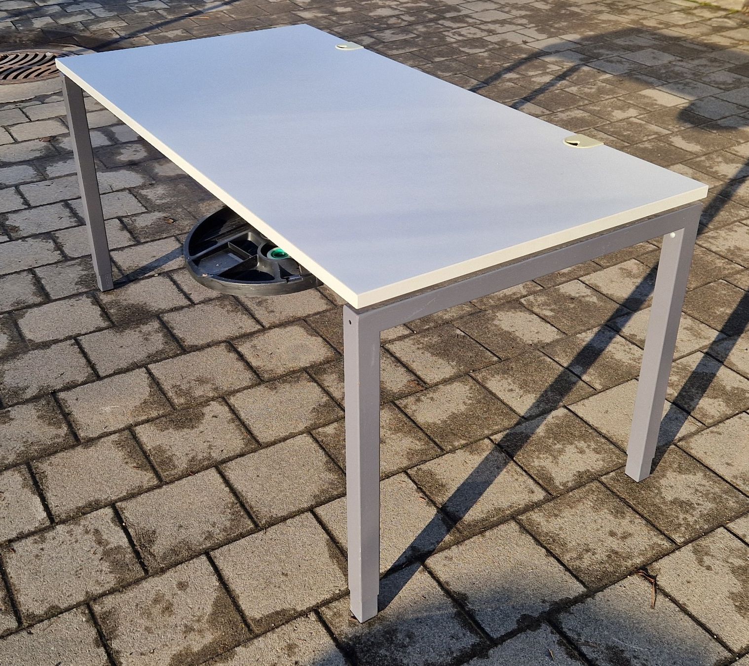 Scrivanie: Schreibtisch / Bürotisch – Usato da Gampelen venduto da Schmidi887 2