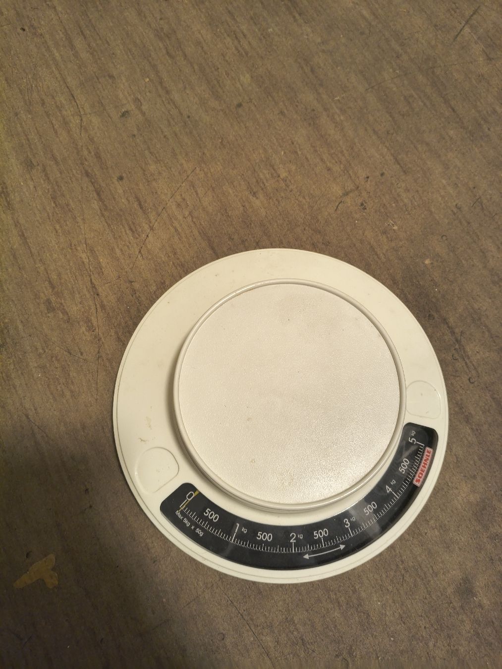 Soehnle Bilance da cucina: Soehnle Kitchen Scale Mechanical White Max 5kg Used – Usato da Zürich venduto da TrainLine 1