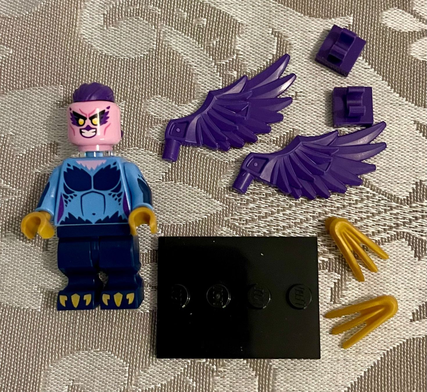 Lego Baukästen: Lego Minifigure Series 25 - Harpy – Gebraucht aus Höri von PSMarinho