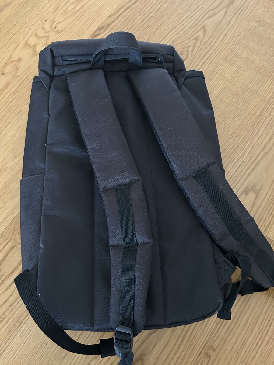 Herschel Sacs à dos: Original Herschel Rucksack – D'occasion à Glattpark(Opfikon) par debora.c.r. 1