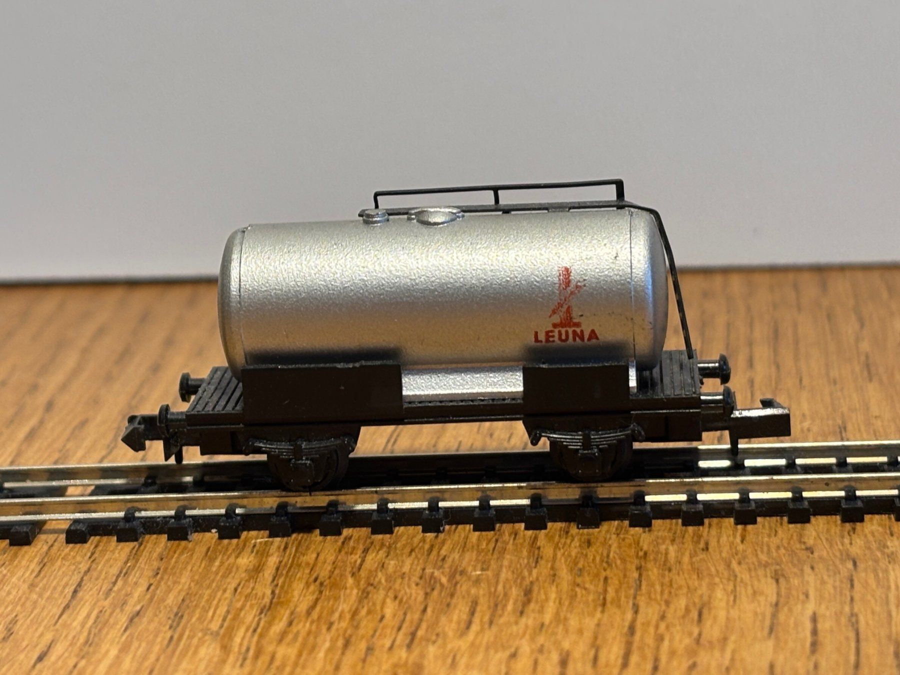 Modellini di ferrovie: *e1341: Güterwagen (Spur N) – Usato da Birsfelden venduto da Birs_25 1
