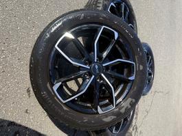 Pneumatici invernali 195/55R16 su cerchi in lega nuovi