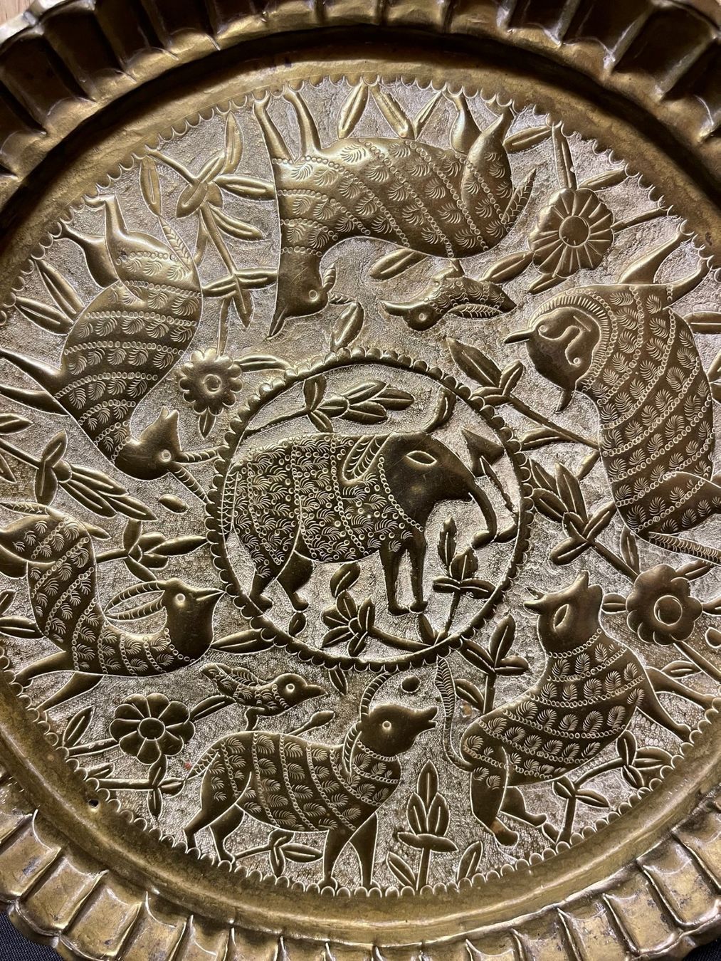 Teller: Indischer Messing Teller mit Tiermotiven – Gebraucht aus Dübendorf von Crioula 1