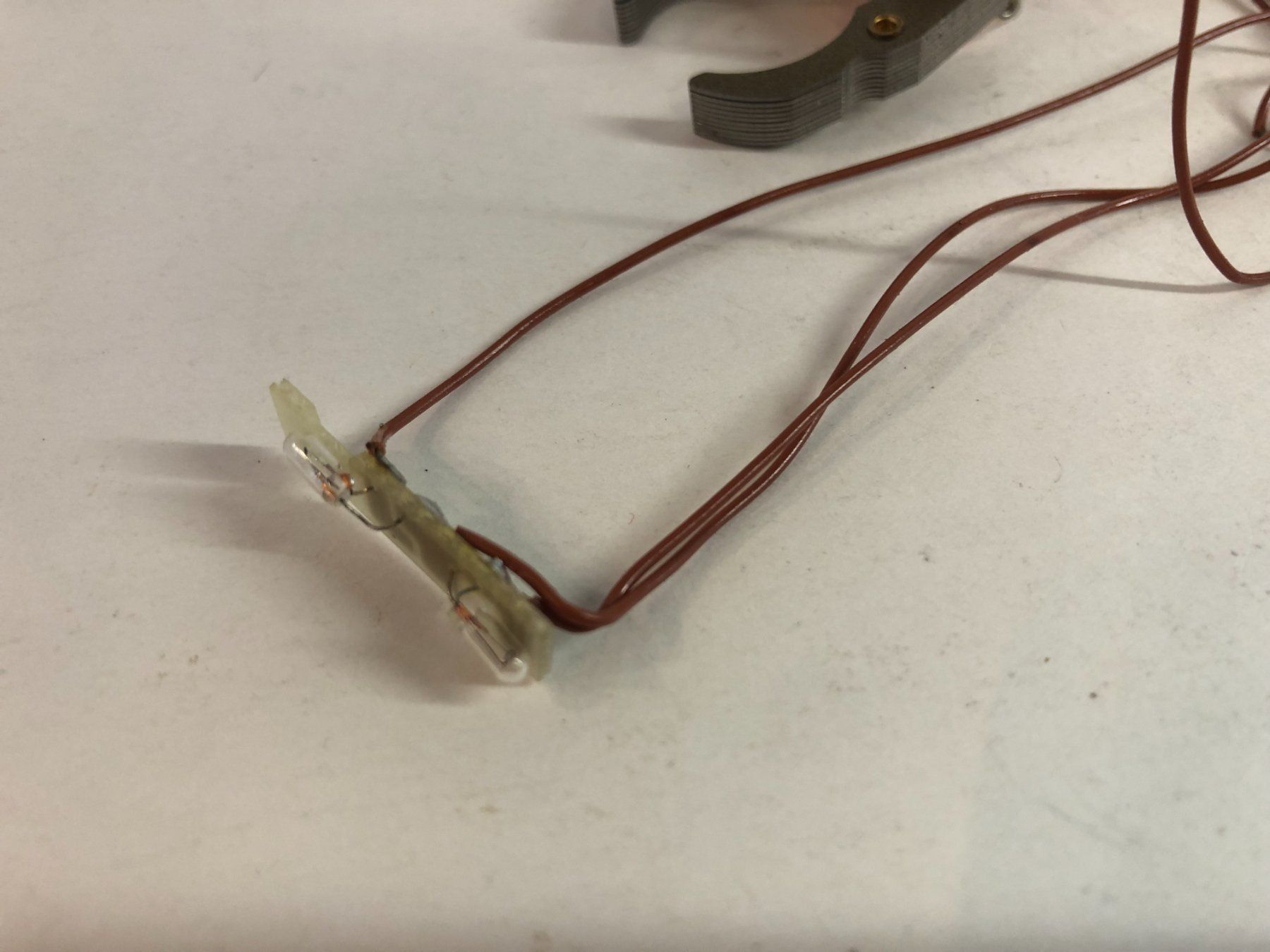 Modellini di ferrovie: Feldmagnet und Umschaltung – Usato da Rodersdorf venduto da Joerg11 1