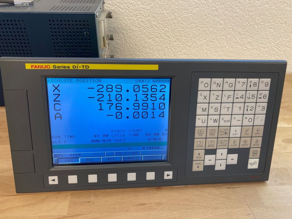 SET CNC Fanuc 0i TD Drivers axes Rack I/O Unit (Gebraucht) in Develier ...