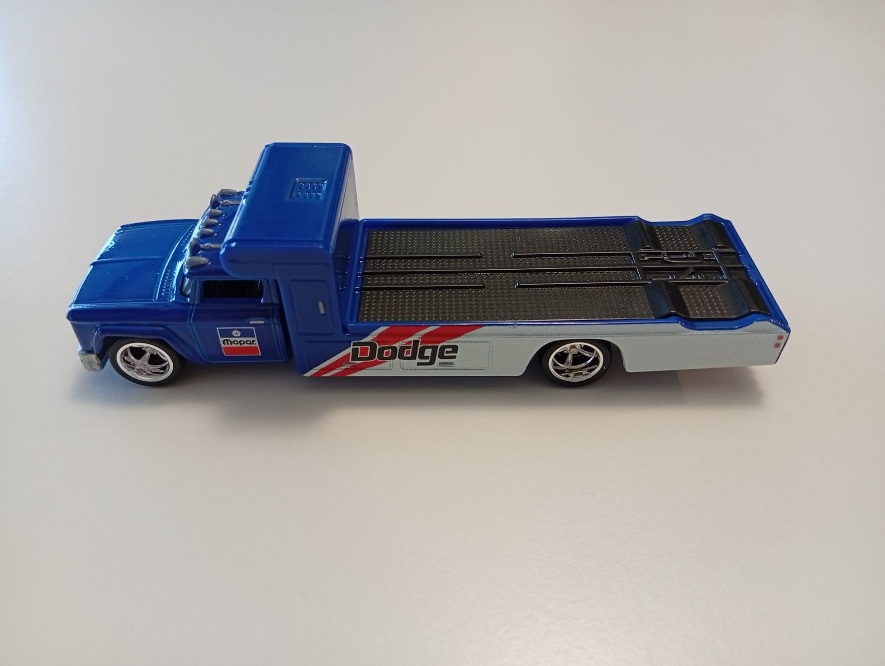 Hot Wheels Modellini d'auto: Hot wheels premium RETRO RIG – Usato da Villars-sur-Glâne venduto da dadj01