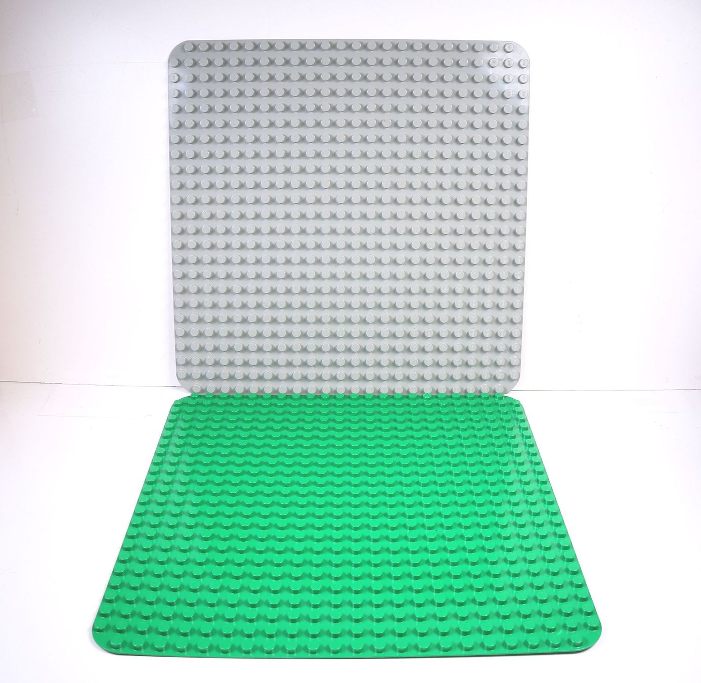 Lego Baukästen: 2 grosse Duploplatten – Gebraucht aus Hettlingen von Scholi99