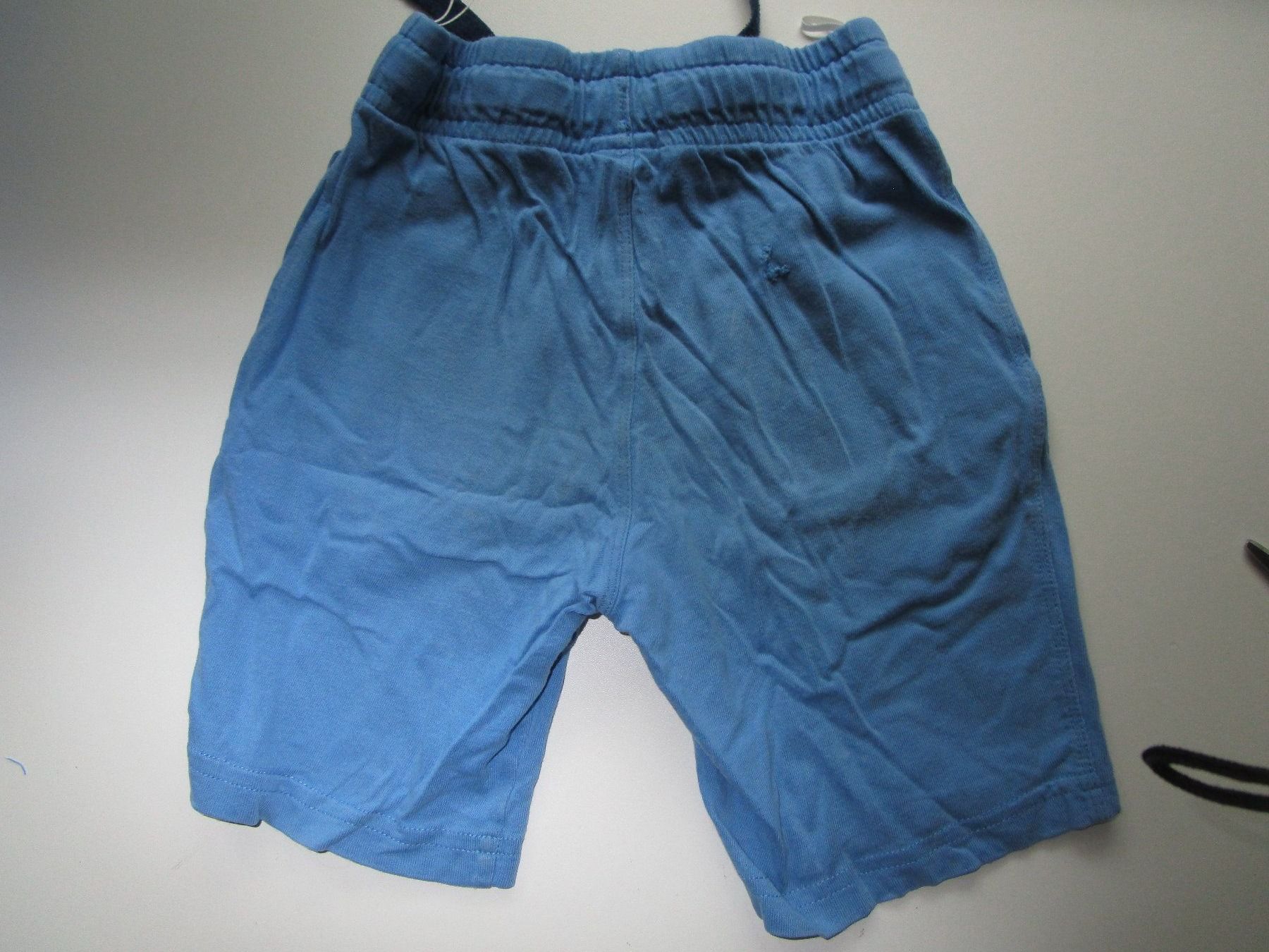 Pantaloni: Shorts Hose Grösse 98 – Usato da Mülligen venduto da gipseli 1