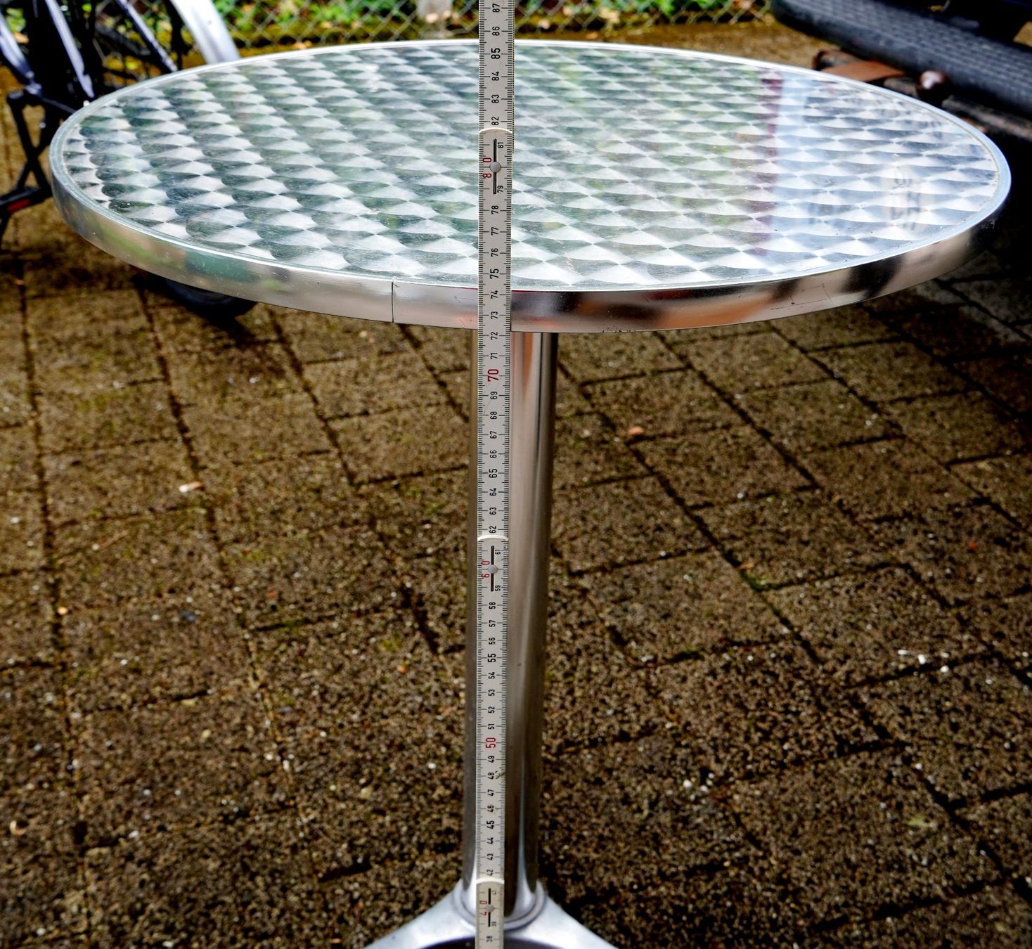 Tische: Balkon Tisch – Gebraucht aus Baar von 2cvbaar 2
