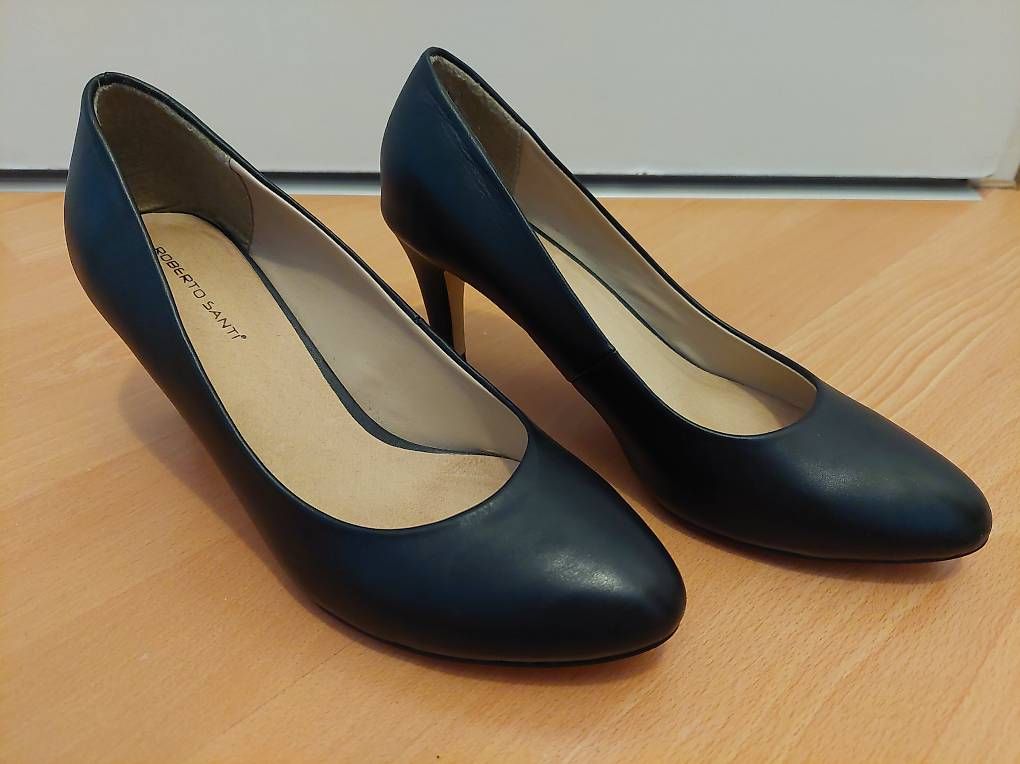 Chaussures femmes: Schwarze Roberto Santini Pumps – D'occasion à Gossau SG par sus_bkb7 1