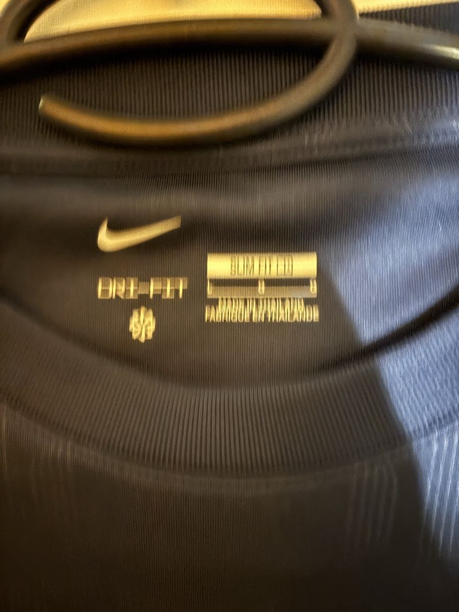 FC Barcelona Leibchen & Hosen: T shirt Barça  – Neu (gemäss Beschreibung) aus Chalais von Jochlm 1