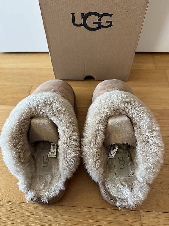 Damenschuhe: UGG W Classic Slipper II | Gr. 37 – Gebraucht aus Uster von cynale 2