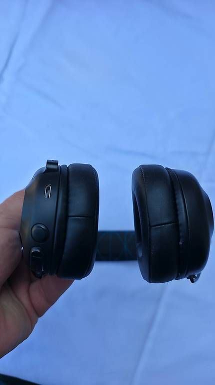 Cuffie: JLab Studio Wireless Bluetooth Kopfhörer mit Mikrofon – Usato da Dornach venduto da IP5 2