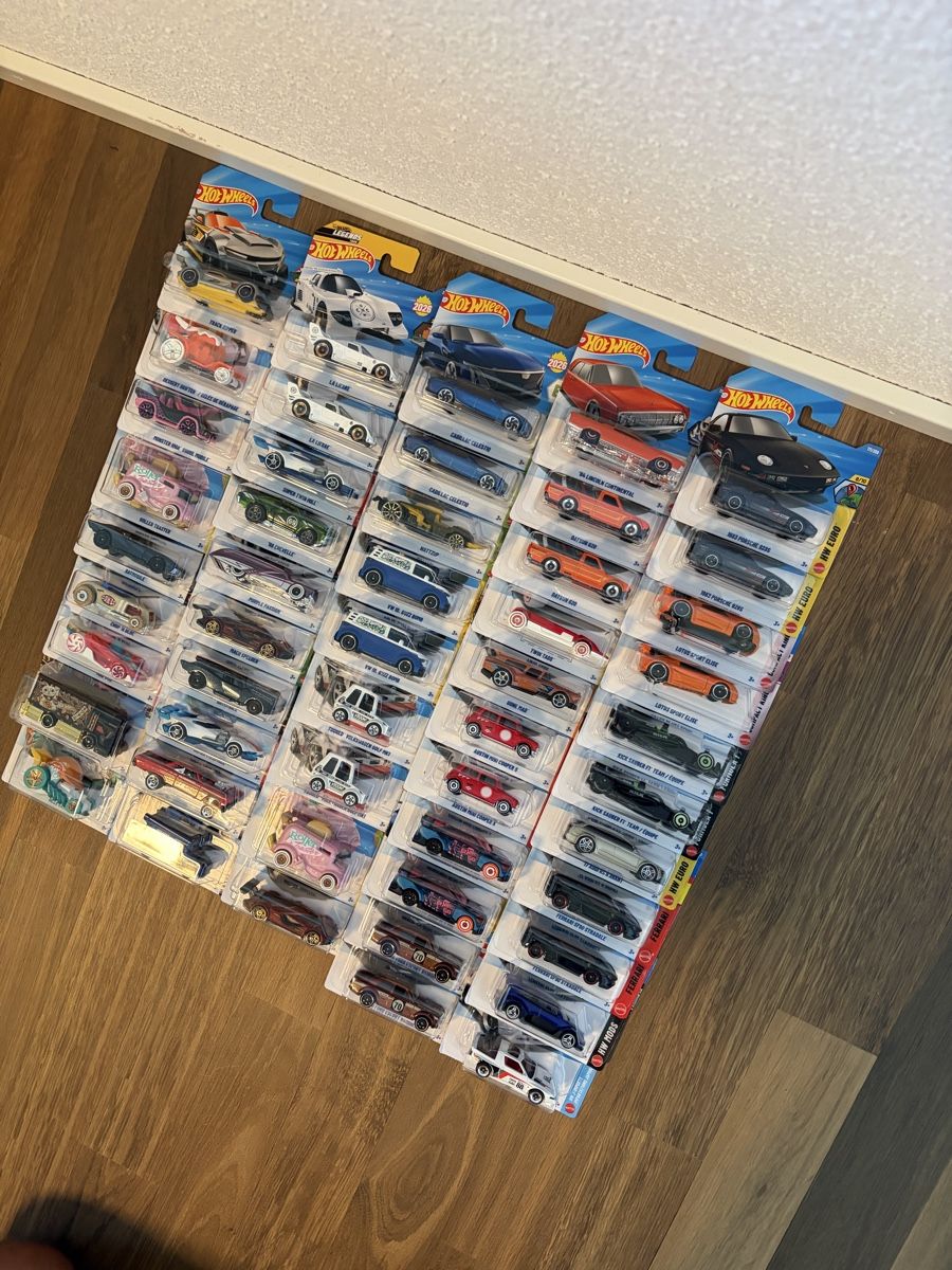 Hot Wheels Voitures modèles: Hot Wheels 50stk. Case J 2026 – Neuf avec emballage d'origine à Freidorf TG par P.Saui 1