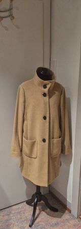 Beige Mantel, Grösse 42, Top Zustand! Betty Barclay